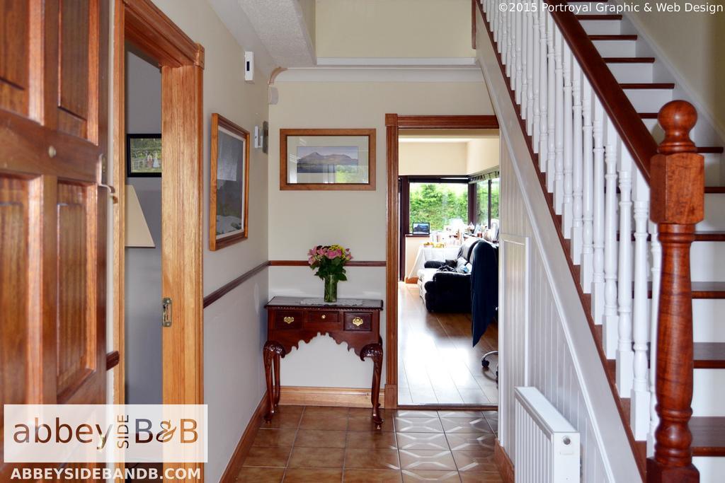 Abbeyside B&B Ballintober  Екстер'єр фото