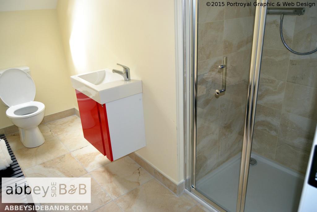 Abbeyside B&B Ballintober  Екстер'єр фото